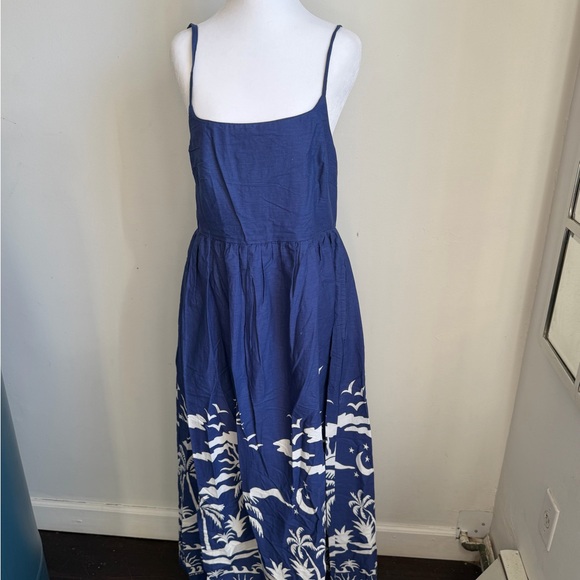 Blue and White Sleeveless Maxi Dress 100 % cotton - Picture 4 of 5